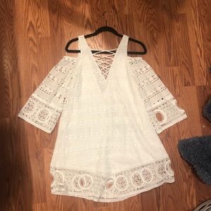 Off the Shoulder Lace Dress (White)